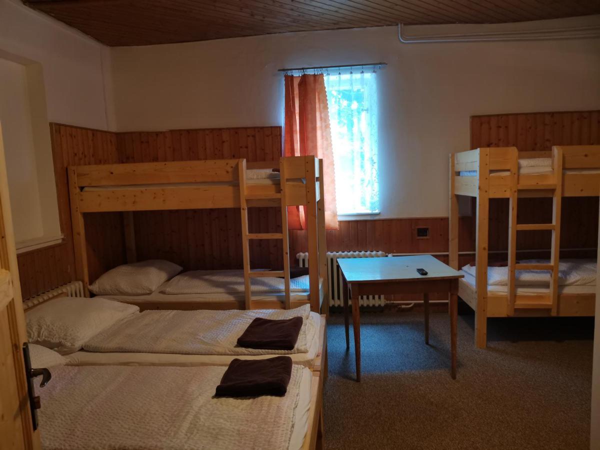 Penzion U Hrocha Lučany nad Nisou Buitenkant foto