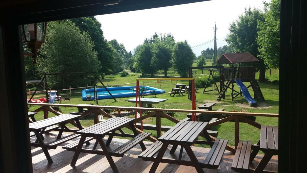 Penzion U Hrocha Lučany nad Nisou Buitenkant foto